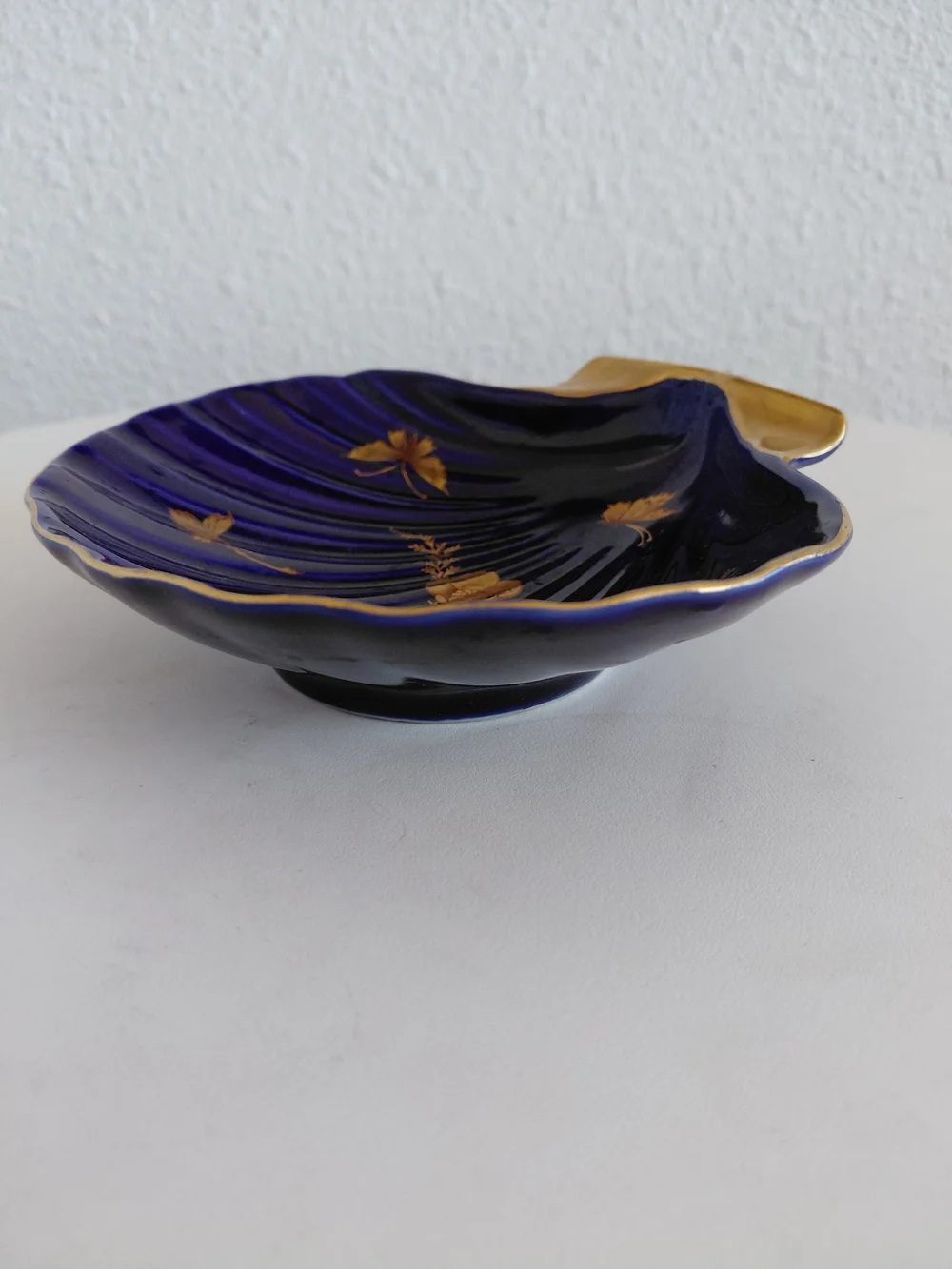 Cobalt Blue Scallop Shell Decorative Dish with Gold Accents